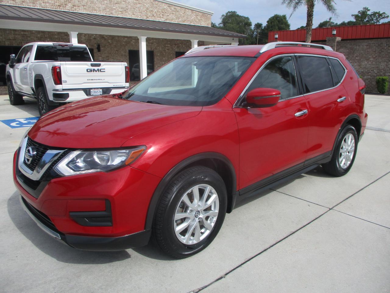Nissan Rogue FWD SV 2017