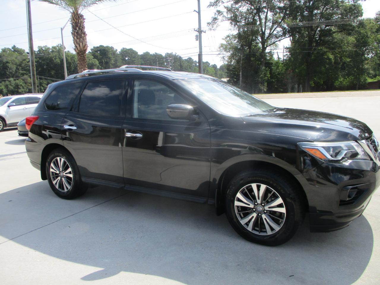 Nissan Pathfinder FWD SV 2018