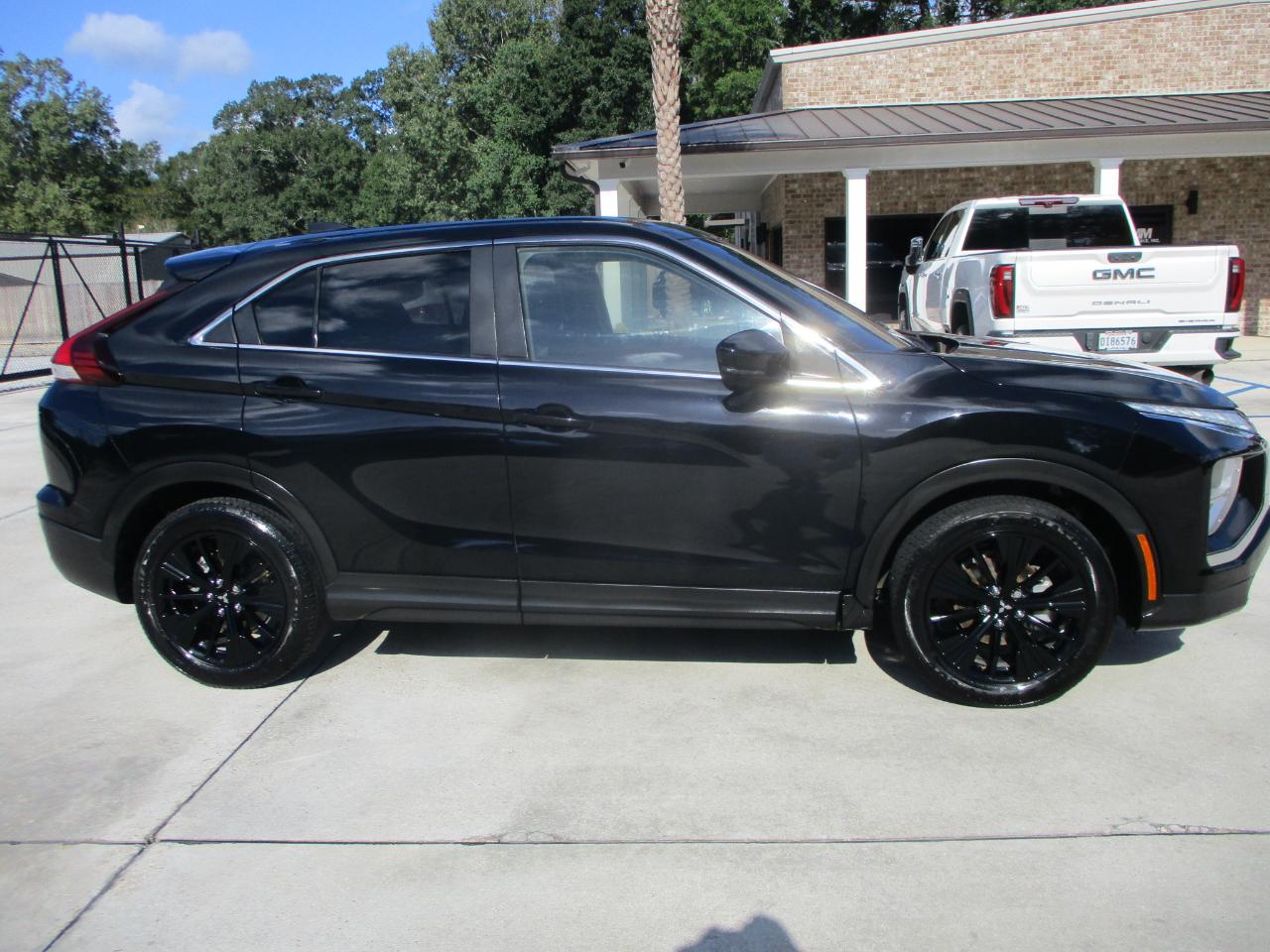 Mitsubishi Eclipse Cross LE FWD 2022