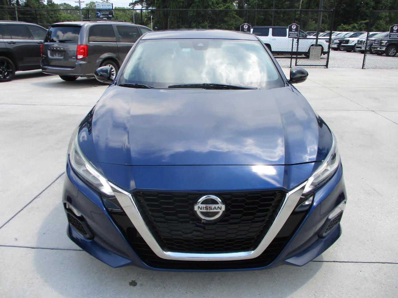Nissan Altima 2.5 SR Sedan 2020