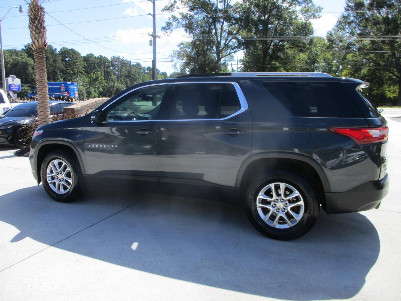 Chevrolet Traverse FWD 4dr LT Cloth w/1LT 2018