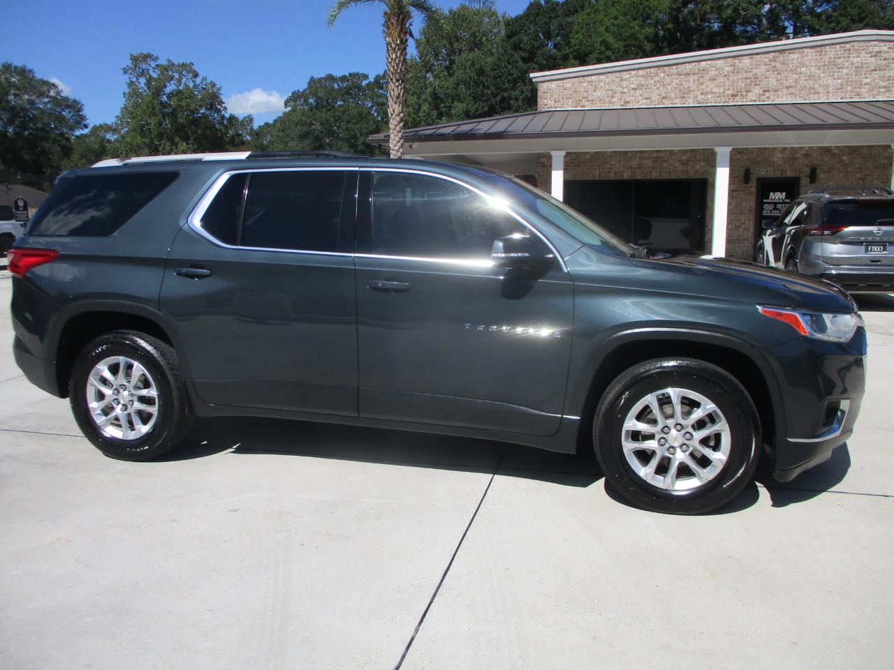 Chevrolet Traverse FWD 4dr LT Cloth w/1LT 2018