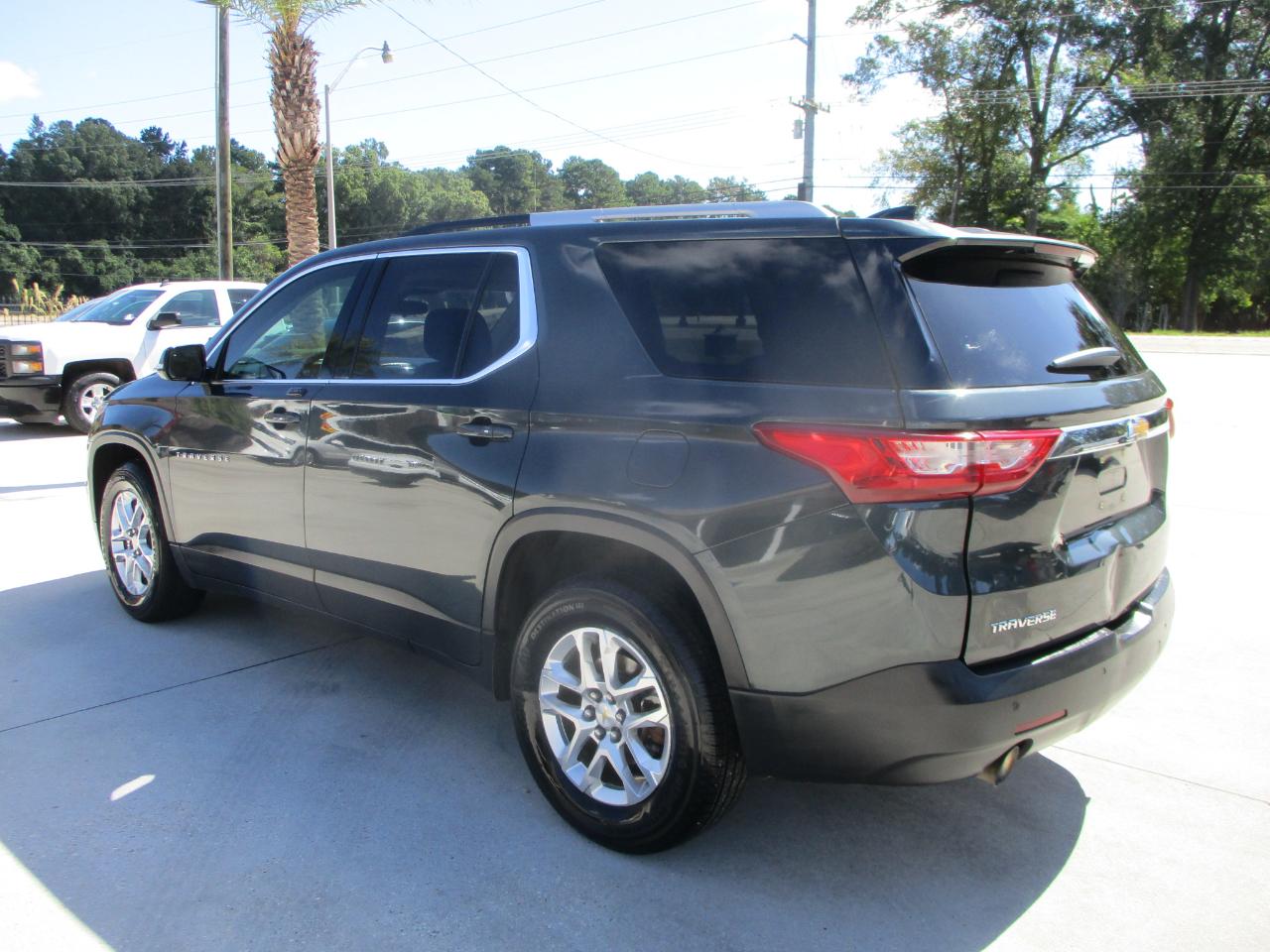 Chevrolet Traverse FWD 4dr LT Cloth w/1LT 2018