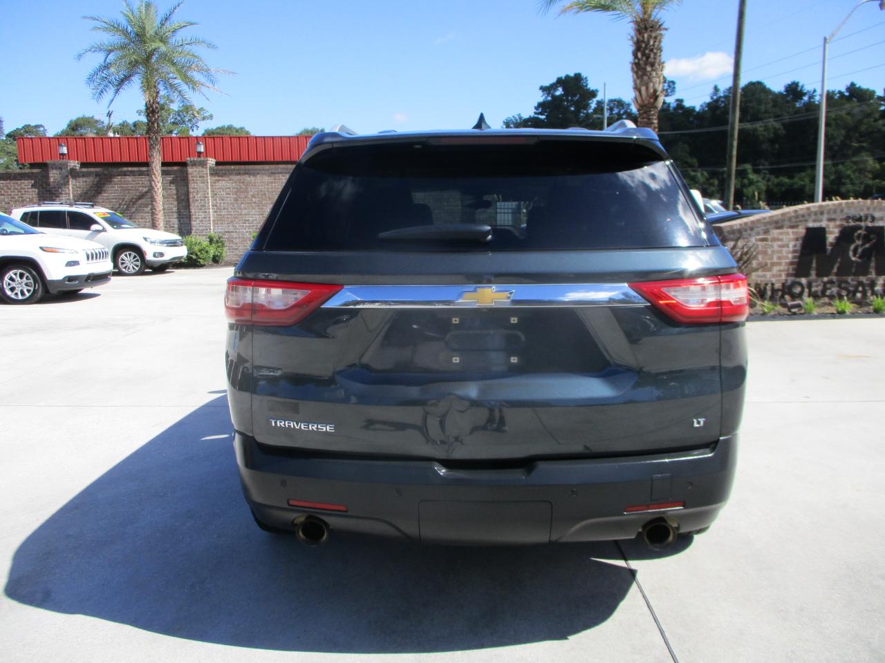 Chevrolet Traverse FWD 4dr LT Cloth w/1LT 2018