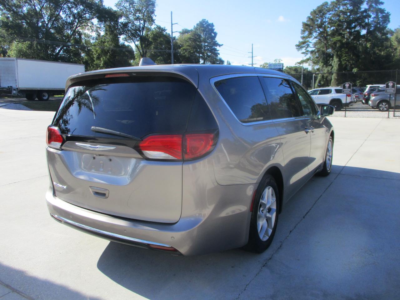 Chrysler Pacifica Touring Plus FWD 2018