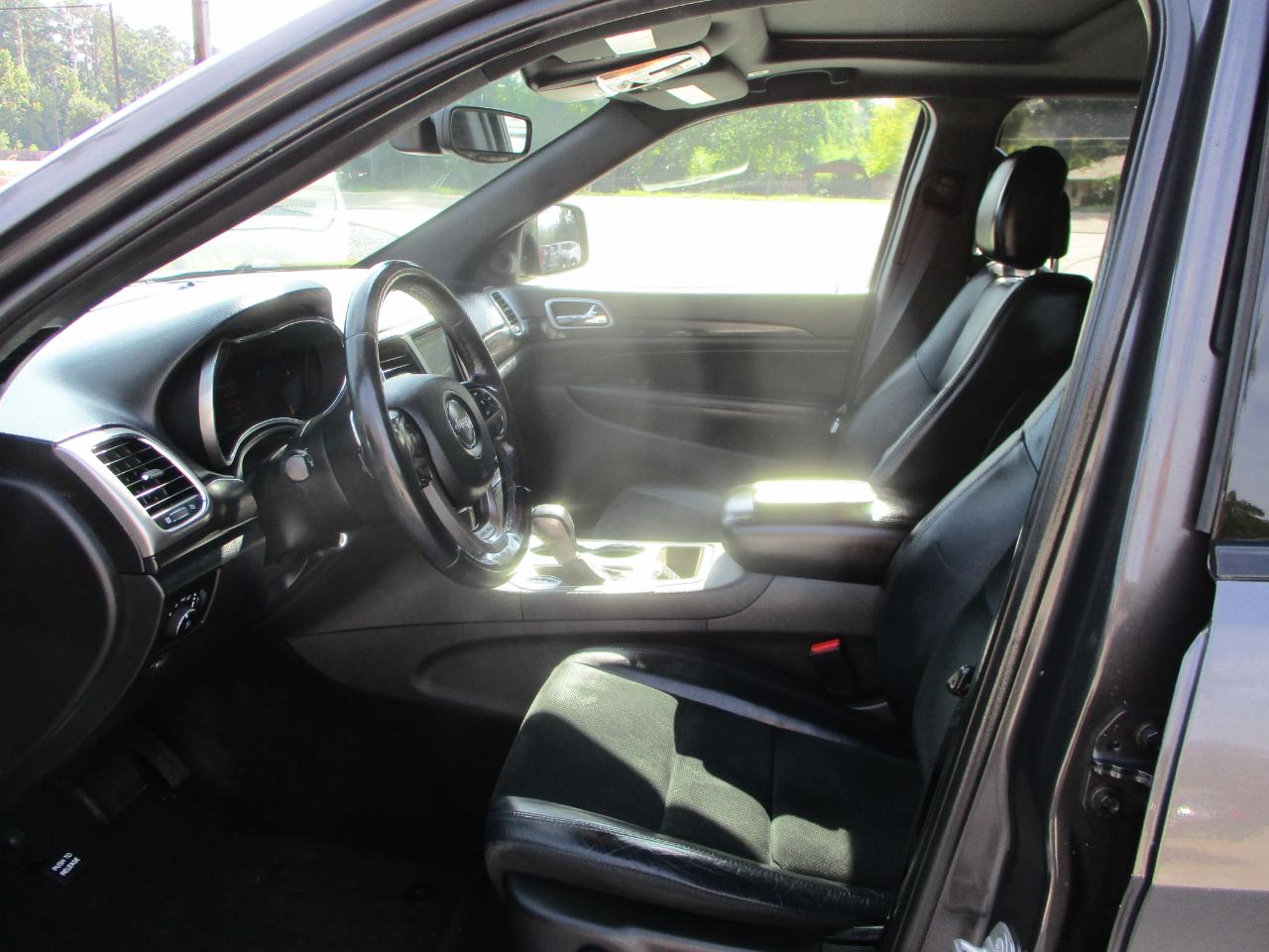 Jeep Grand Cherokee Altitude 4x2 *Ltd Avail* 2017