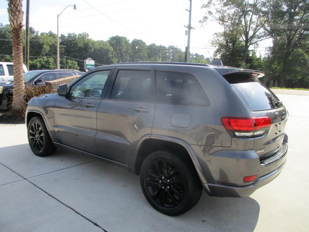 Jeep Grand Cherokee Altitude 4x2 *Ltd Avail* 2017