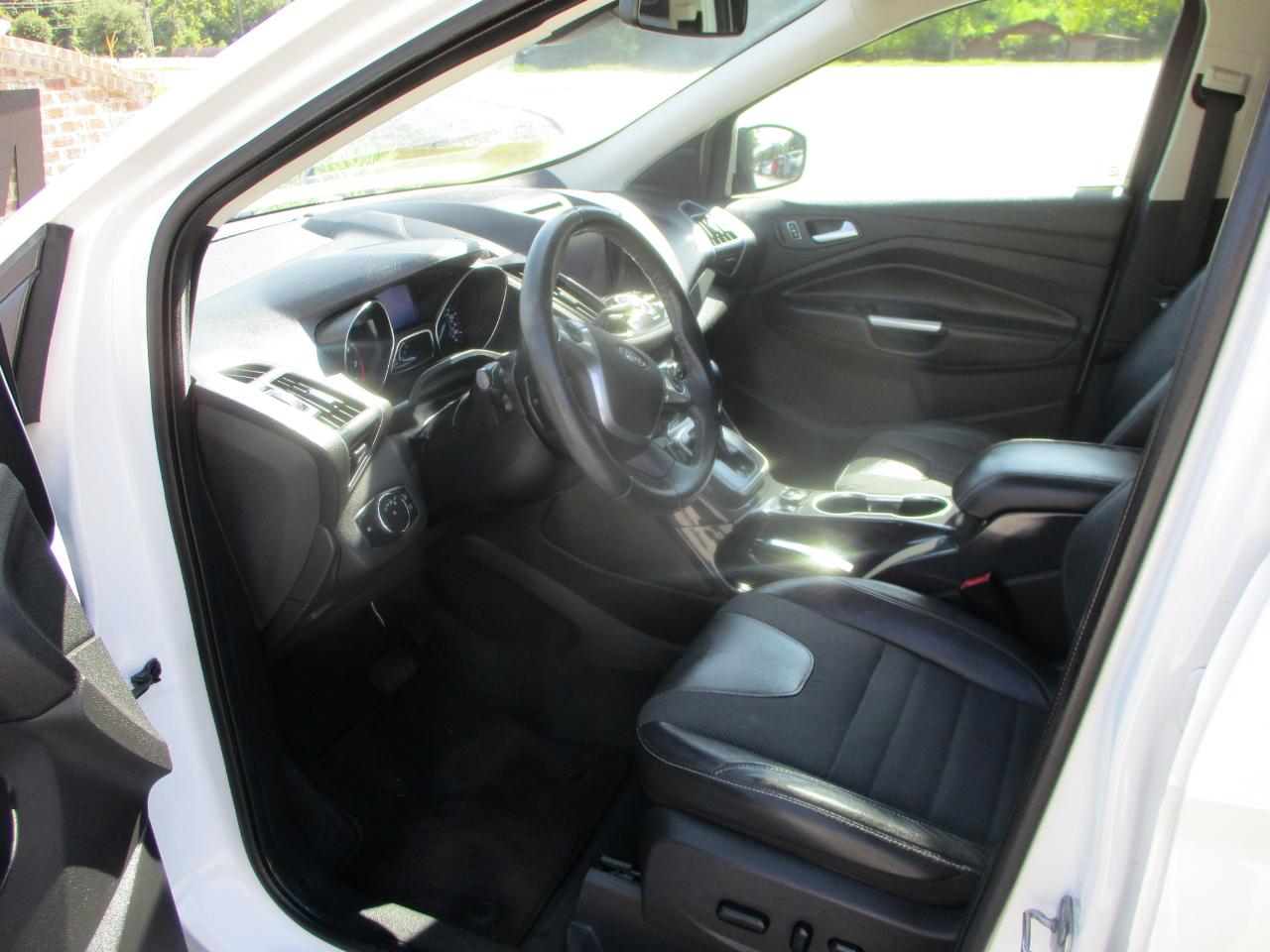 Ford Escape FWD 4dr Titanium 2013