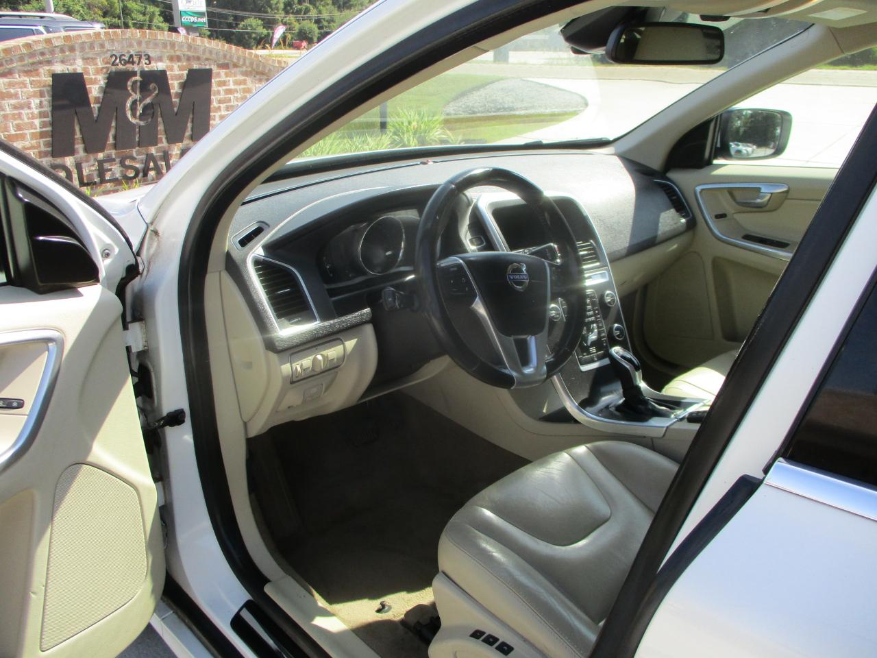 Volvo XC60 FWD 4dr T5 Drive-E Premier 2015