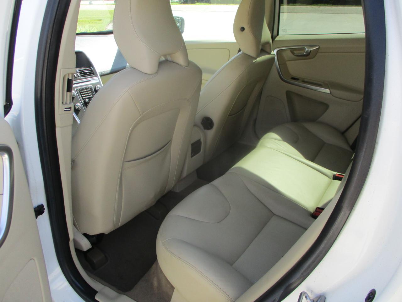 Volvo XC60 FWD 4dr T5 Drive-E Premier 2015
