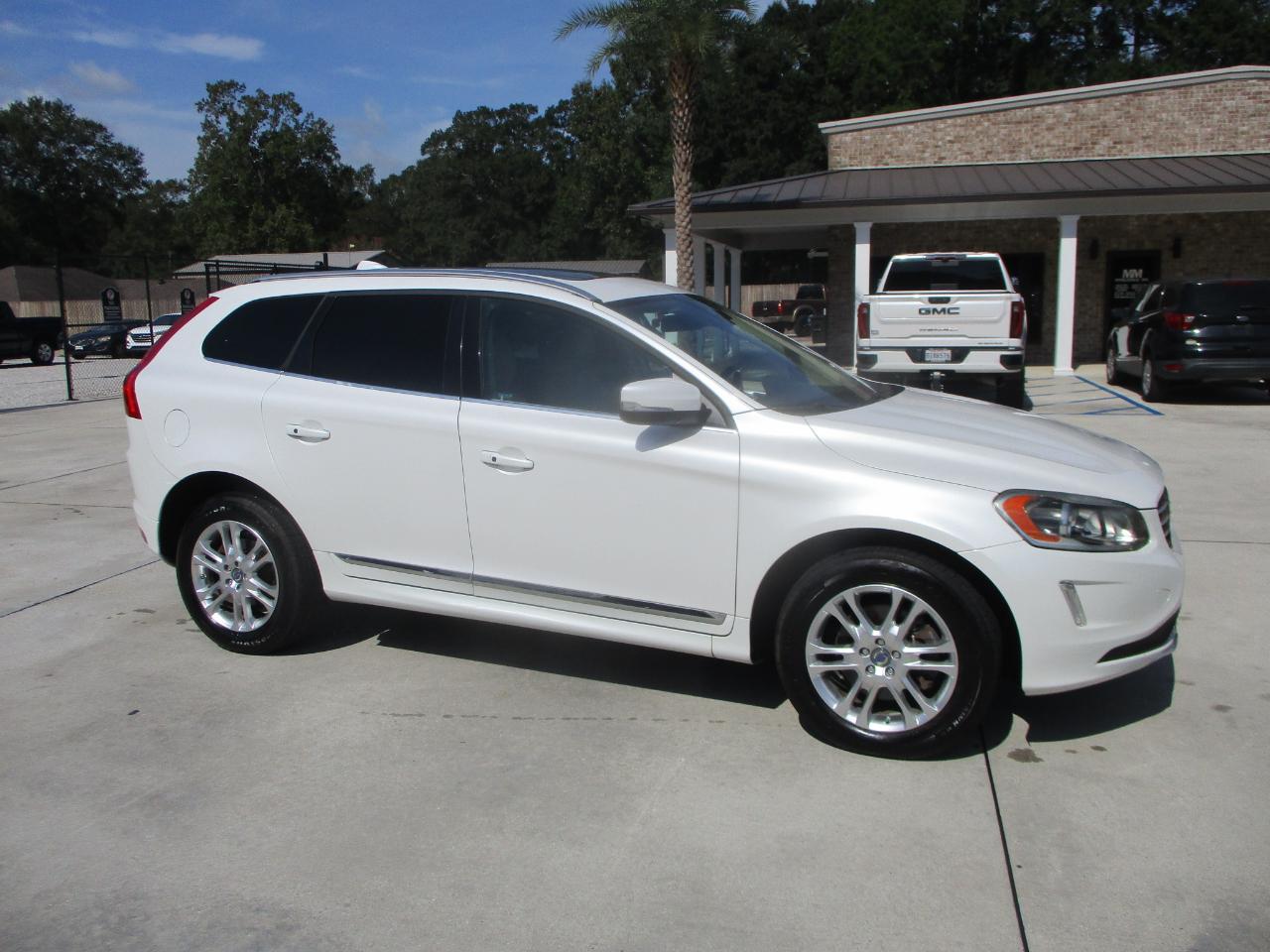 Volvo XC60 FWD 4dr T5 Drive-E Premier 2015