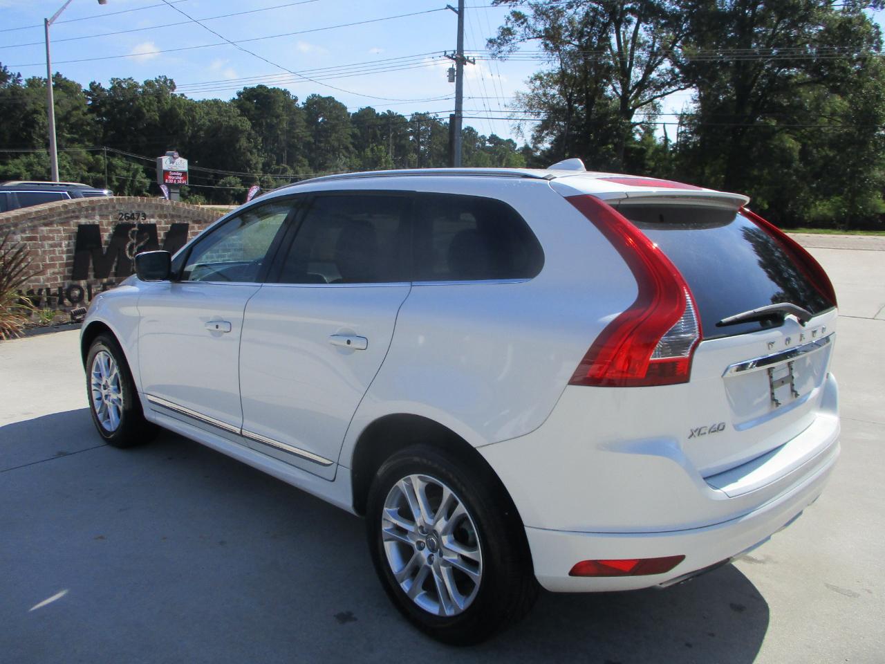 Volvo XC60 FWD 4dr T5 Drive-E Premier 2015