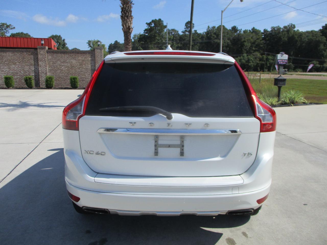 Volvo XC60 FWD 4dr T5 Drive-E Premier 2015