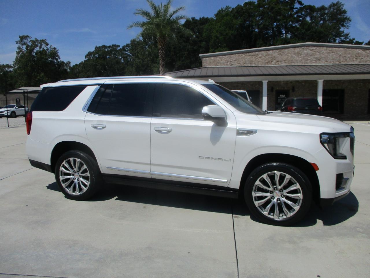 GMC Yukon 2WD 4dr Denali 2021