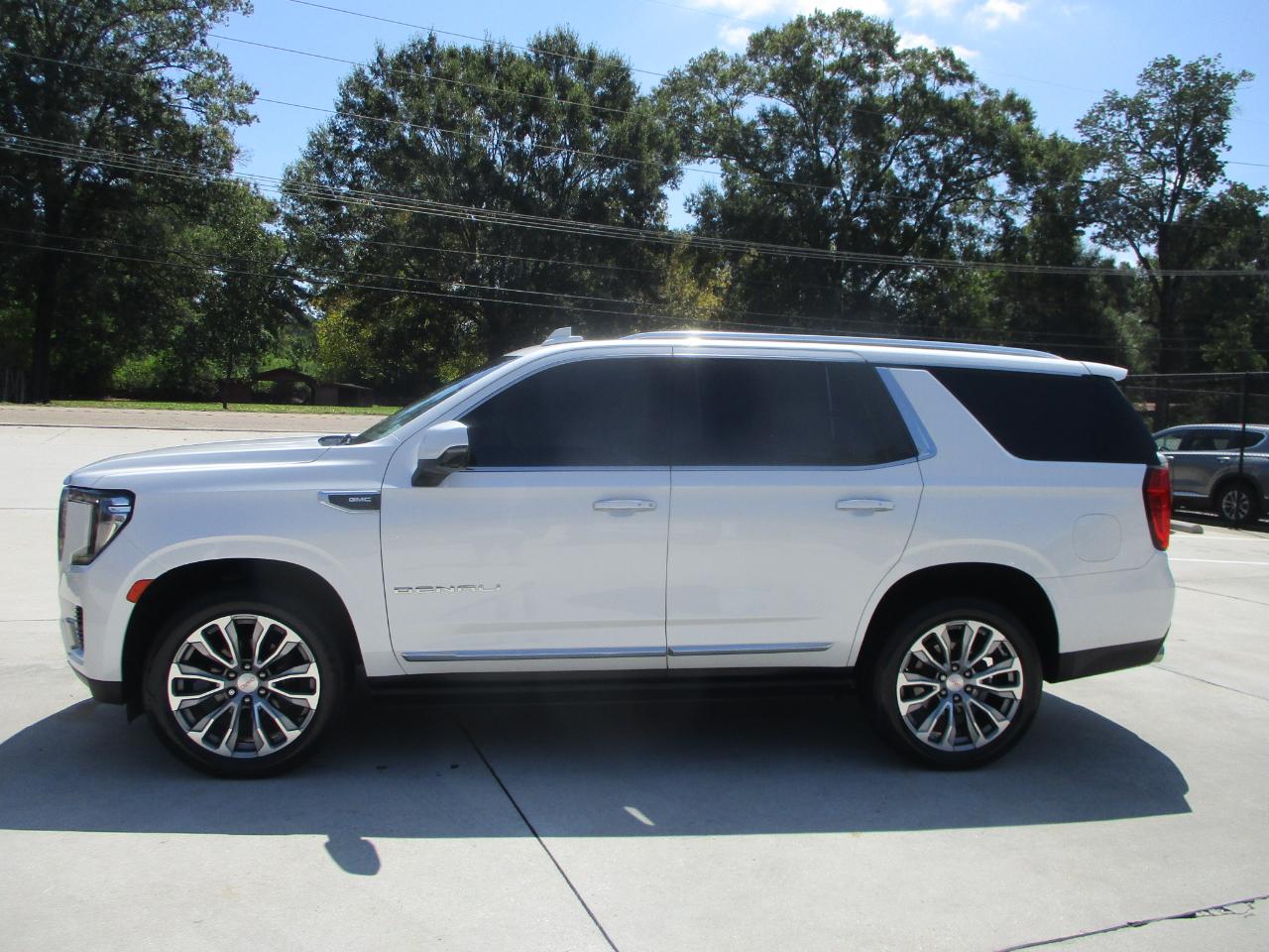 GMC Yukon 2WD 4dr Denali 2021