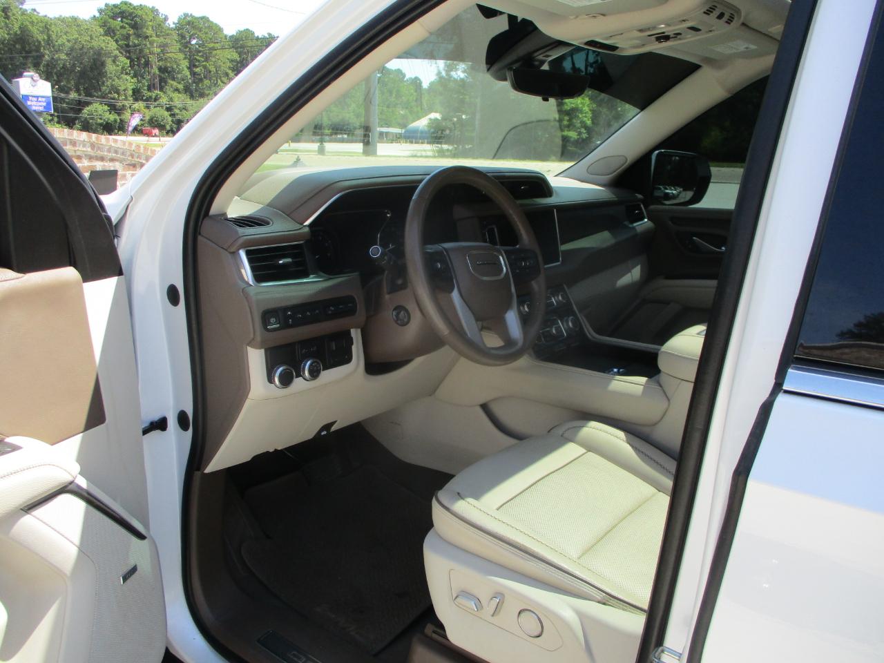 GMC Yukon 2WD 4dr Denali 2021