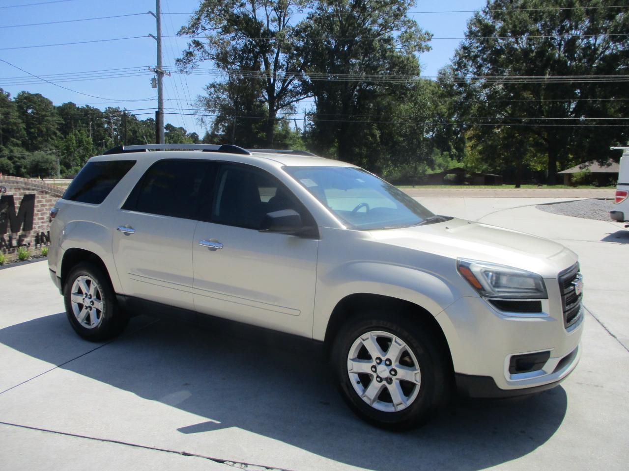 GMC Acadia FWD 4dr SLE w/SLE-1 2015