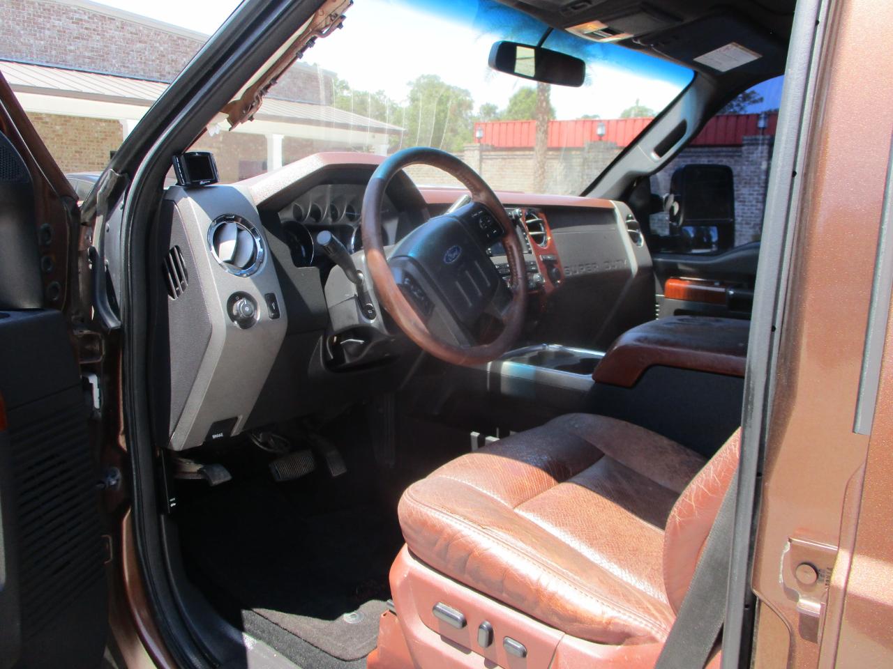 Ford Super Duty F-250 SRW 4WD Crew Cab 156" King Ranch 2012