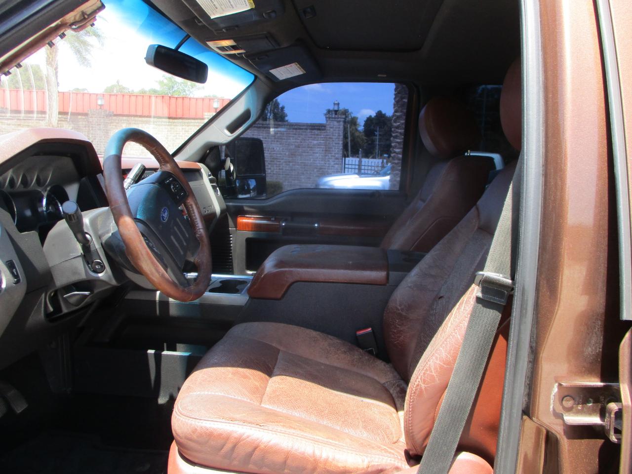 Ford Super Duty F-250 SRW 4WD Crew Cab 156" King Ranch 2012