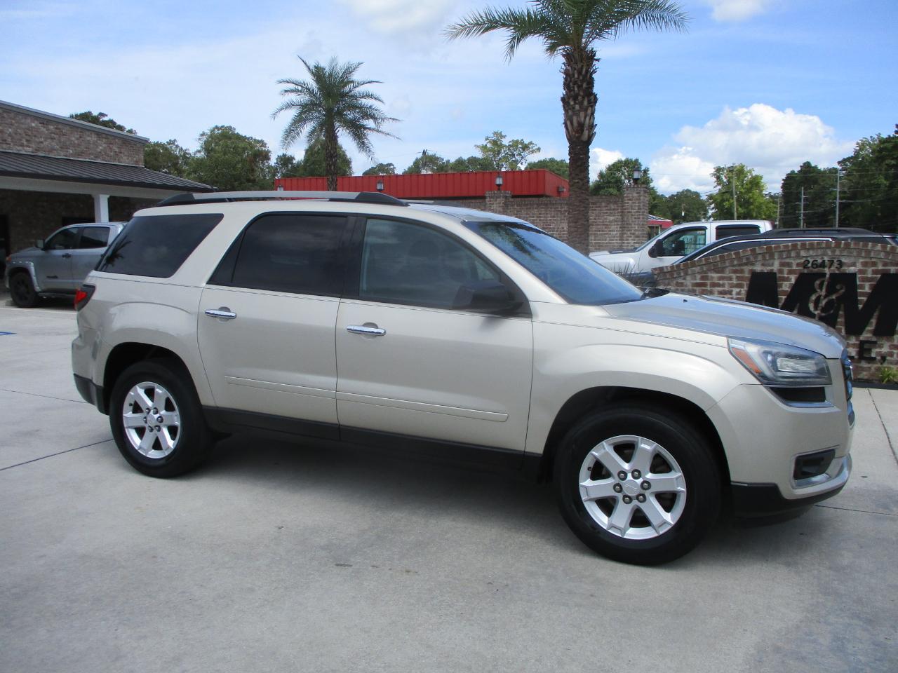 GMC Acadia FWD 4dr SLE1 2014