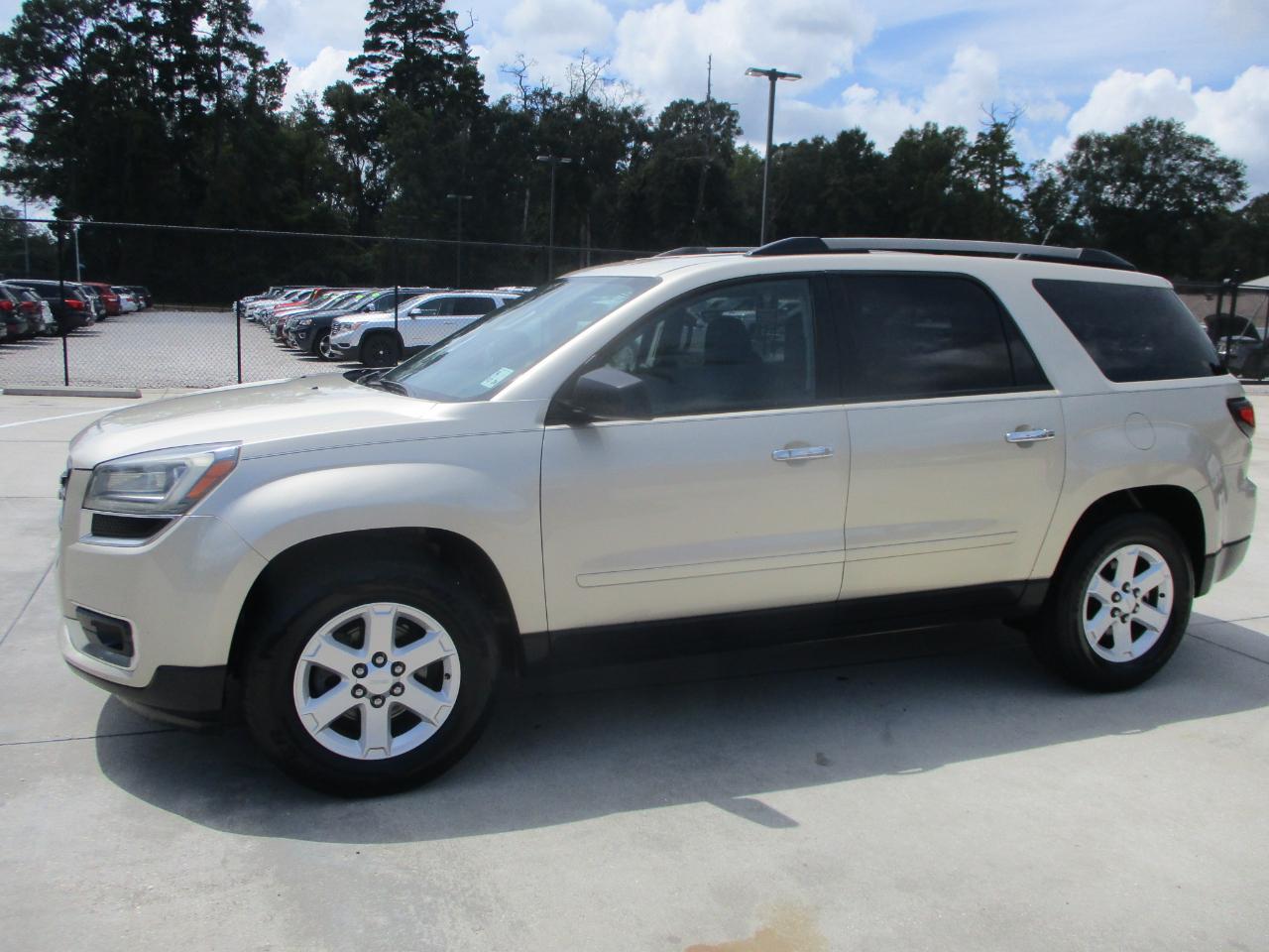 GMC Acadia FWD 4dr SLE1 2014