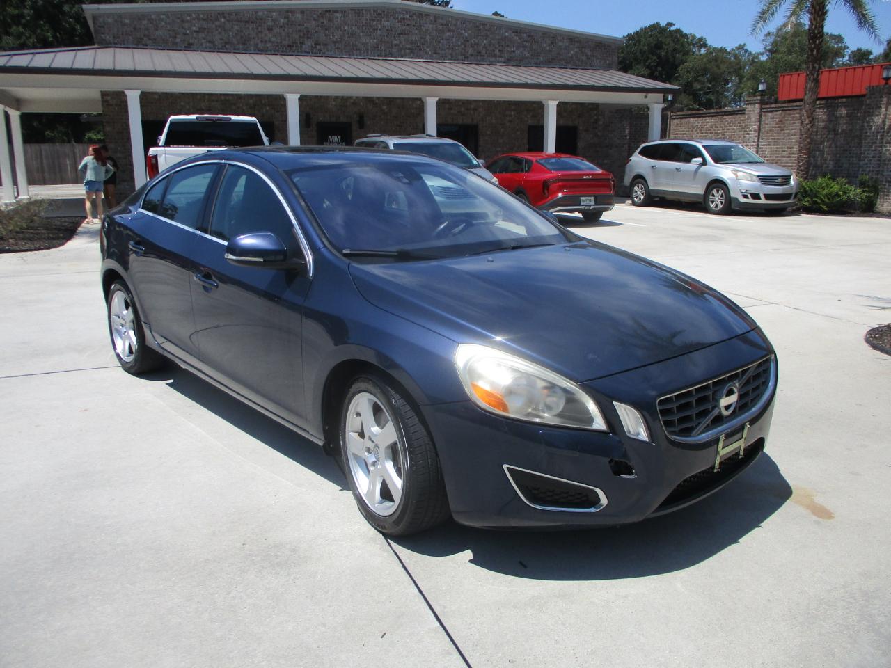 Volvo S60 4dr Sdn T5 FWD 2013