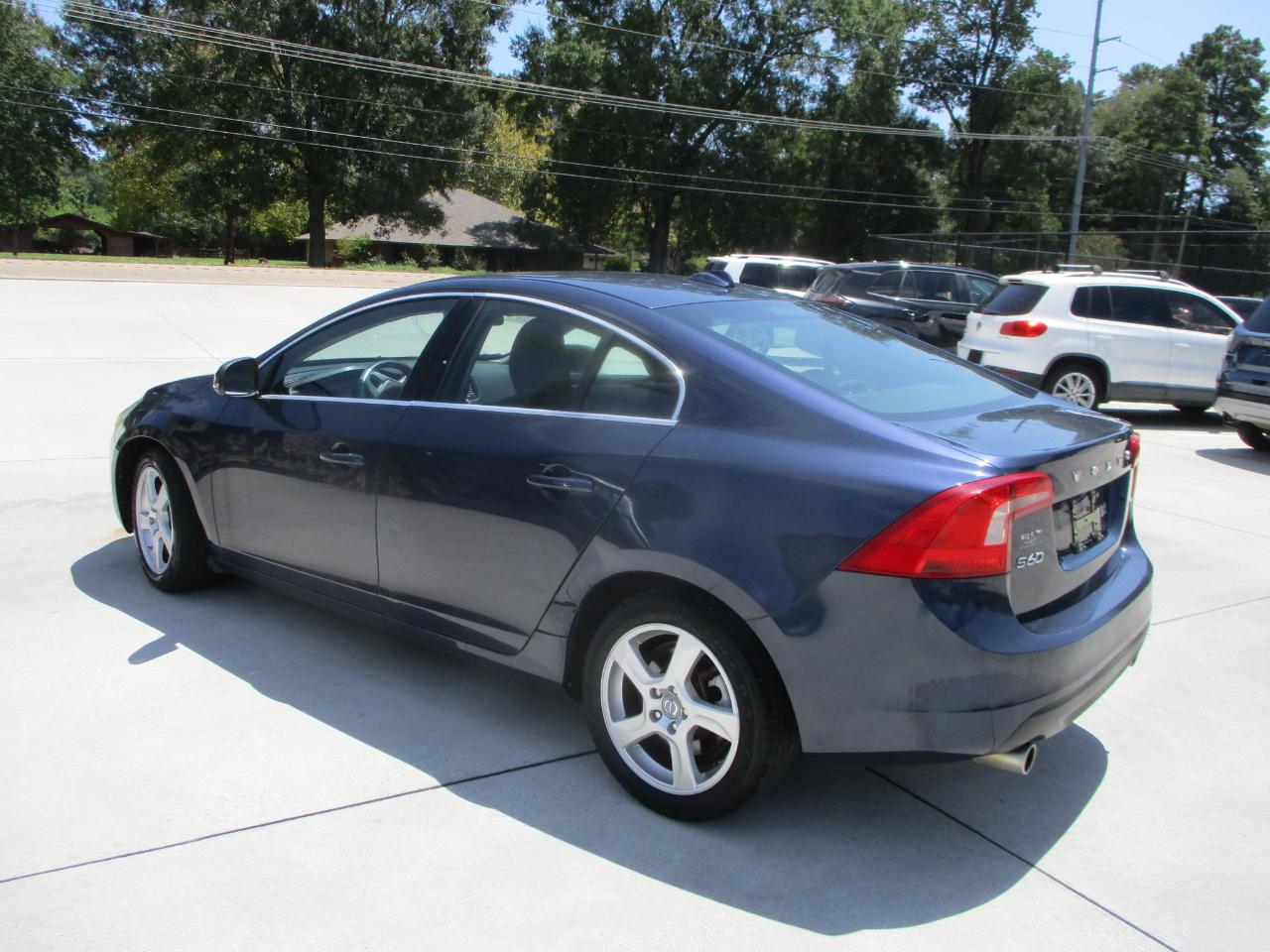 Volvo S60 4dr Sdn T5 FWD 2013