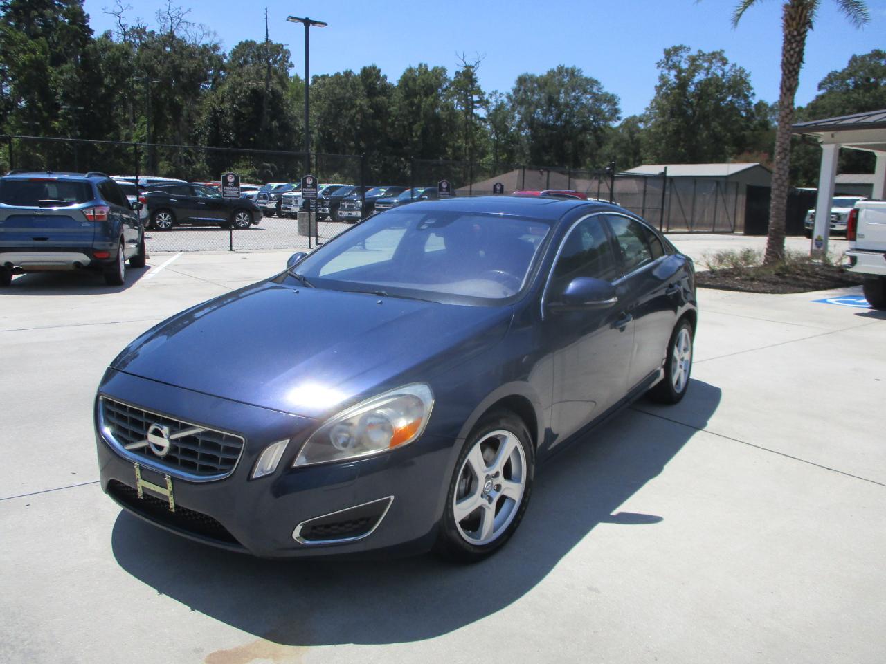 Volvo S60 4dr Sdn T5 FWD 2013
