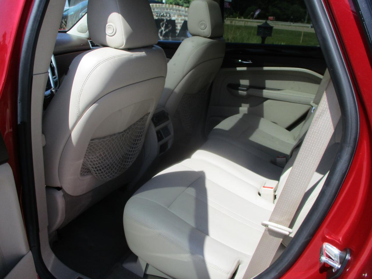 Cadillac SRX FWD 4dr Premium Collection 2012