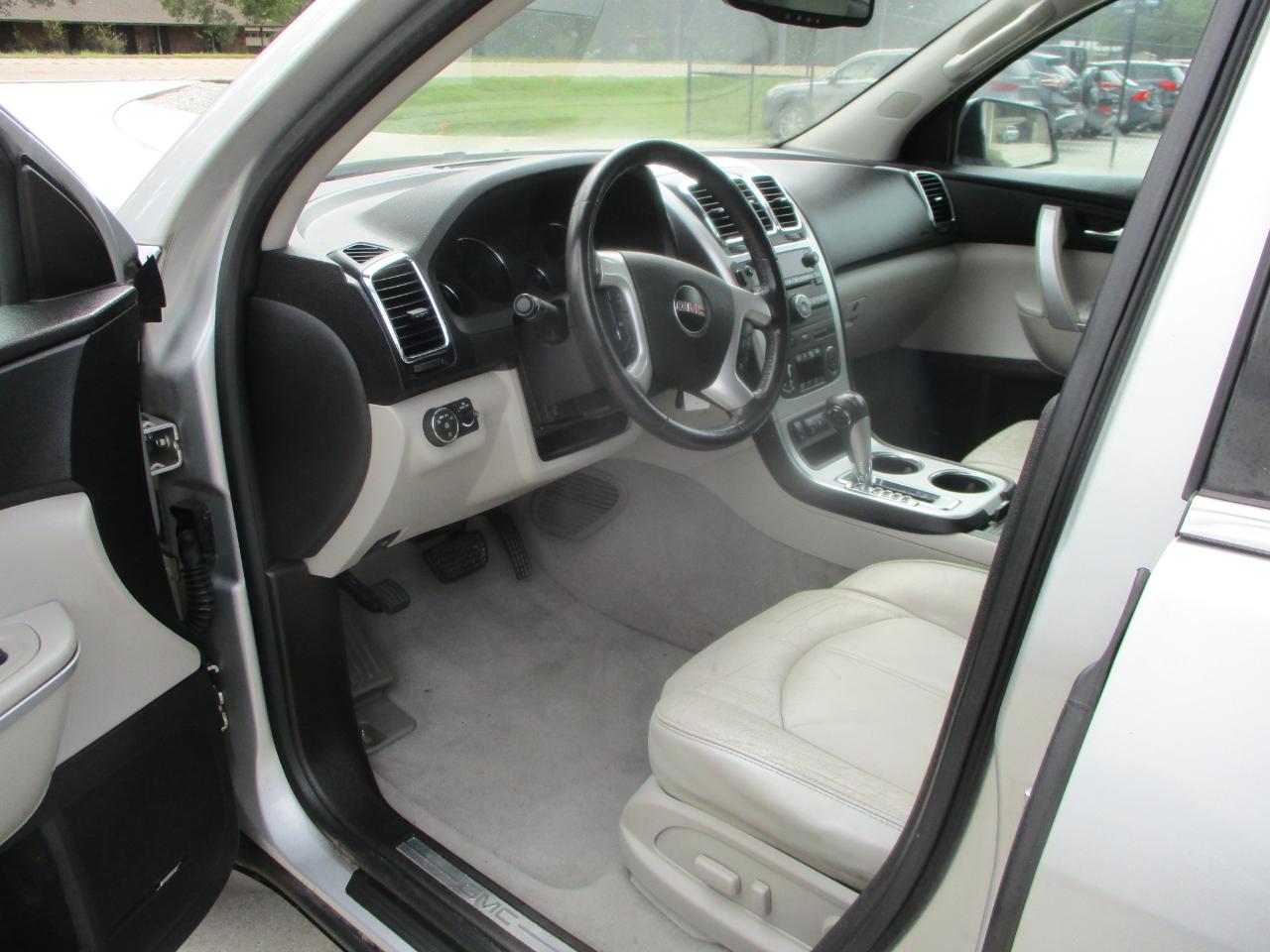 GMC Acadia FWD 4dr SLT1 2012