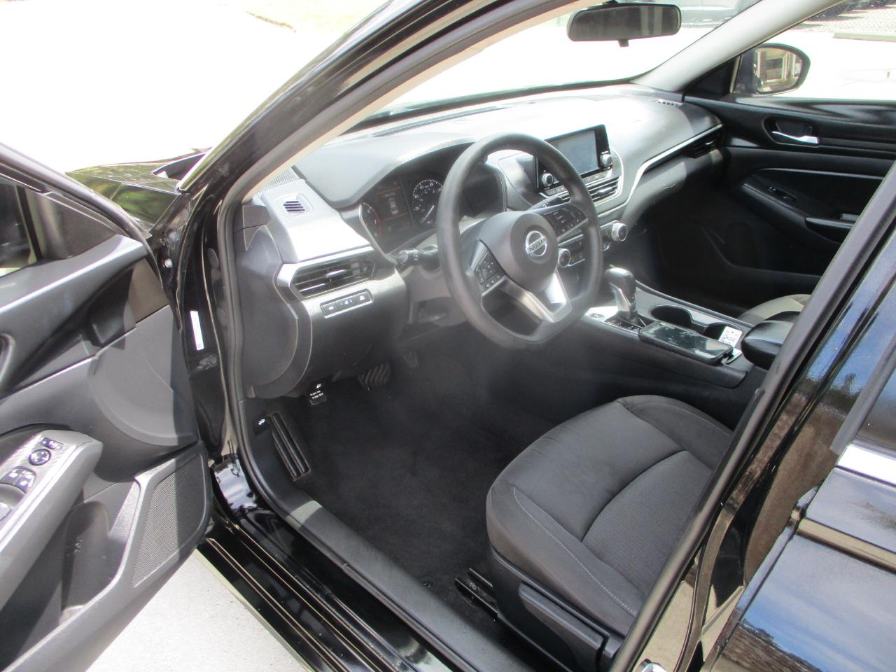 Nissan Altima 2.5 S Sedan 2022