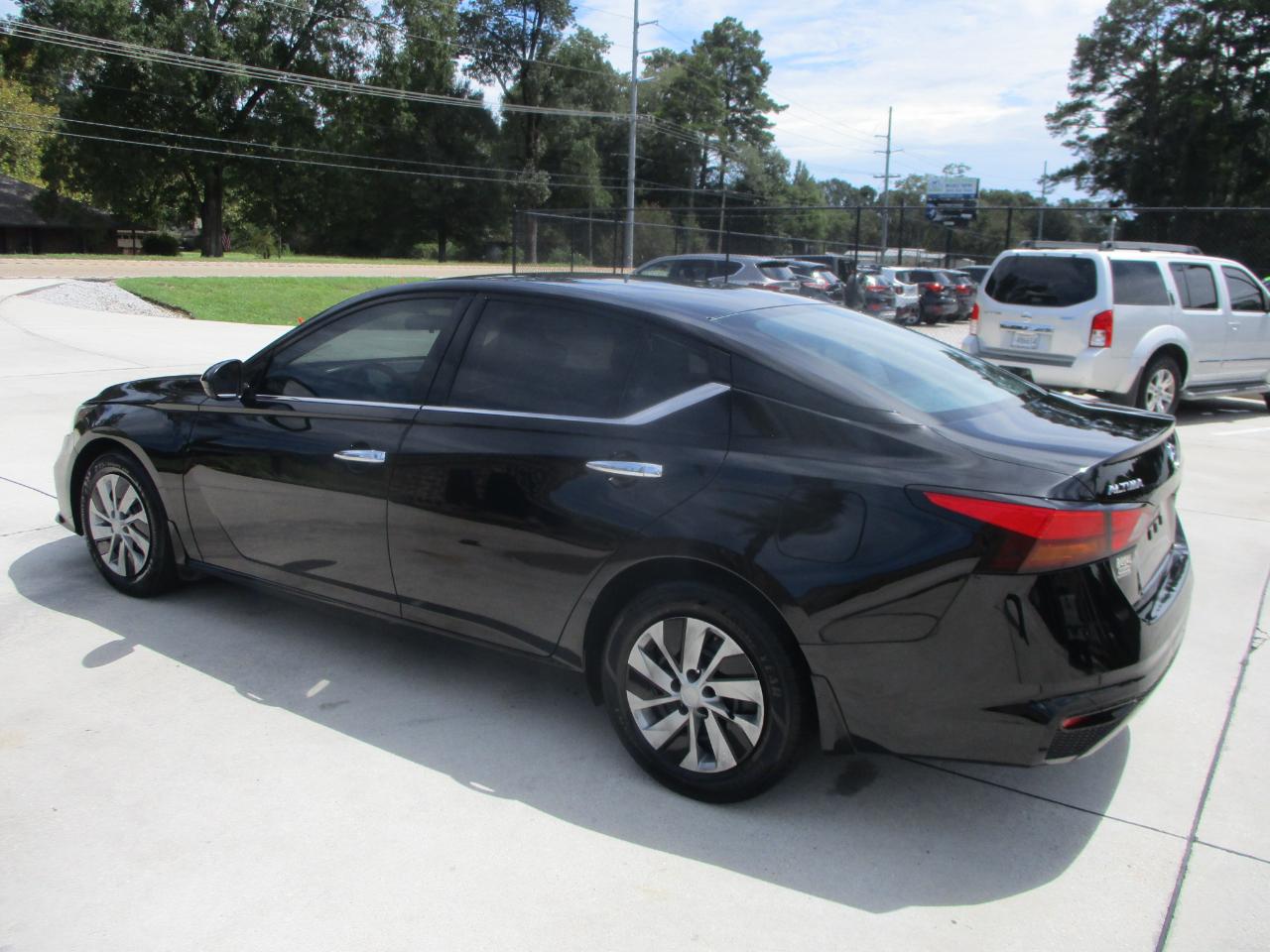 Nissan Altima 2.5 S Sedan 2022