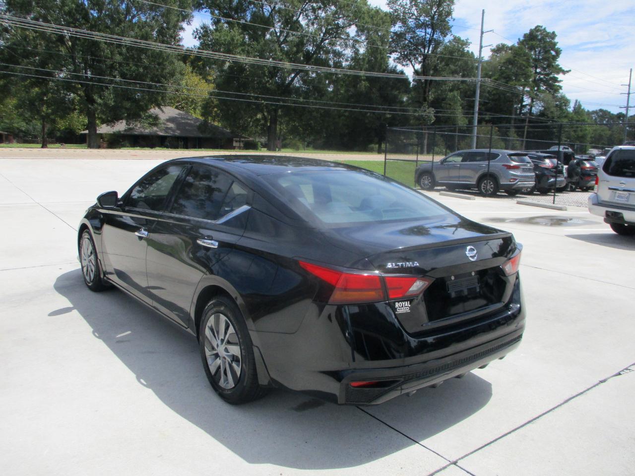 Nissan Altima 2.5 S Sedan 2022