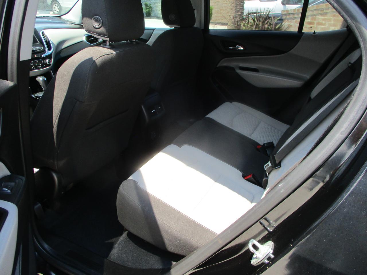 Chevrolet Equinox FWD 4dr LS w/1LS 2021