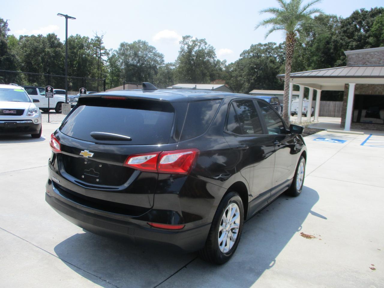Chevrolet Equinox FWD 4dr LS w/1LS 2021