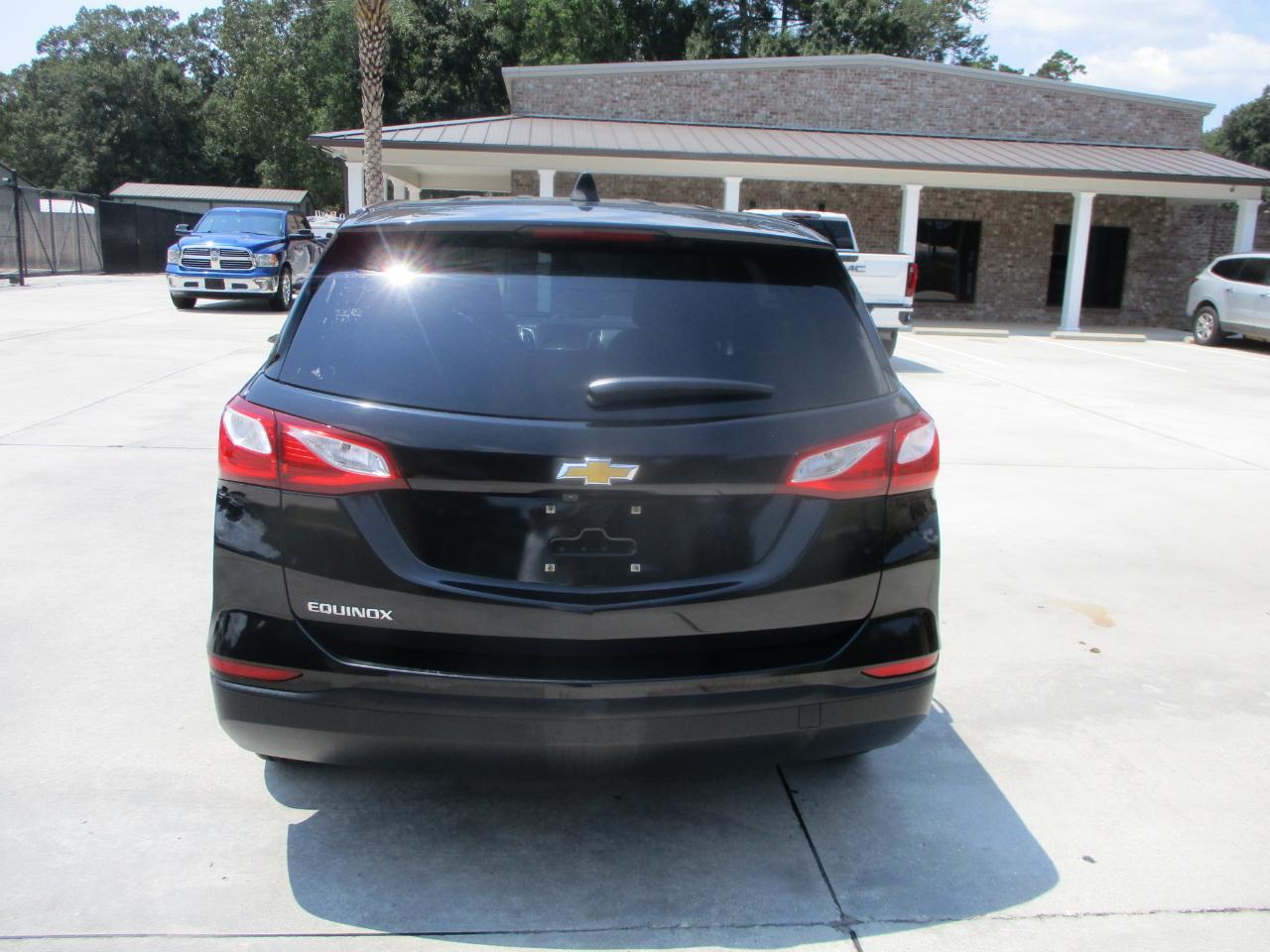 Chevrolet Equinox FWD 4dr LS w/1LS 2021