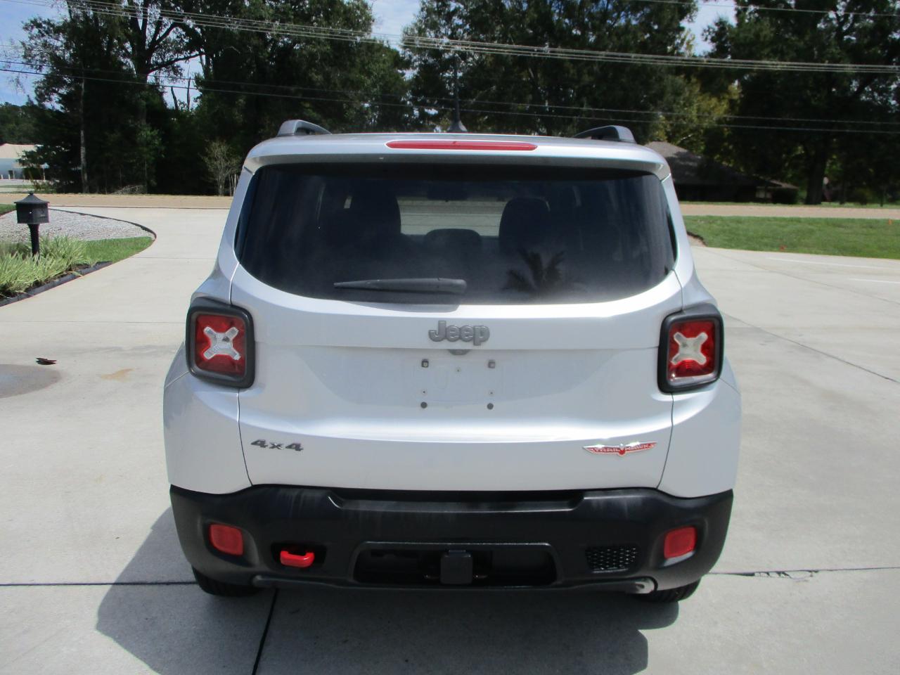 Jeep Renegade 4WD 4dr Trailhawk 2015