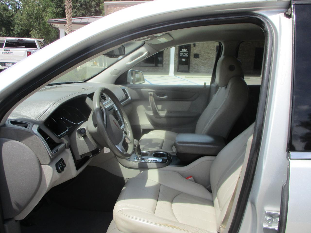 GMC Acadia FWD 4dr SLT w/SLT-2 2015