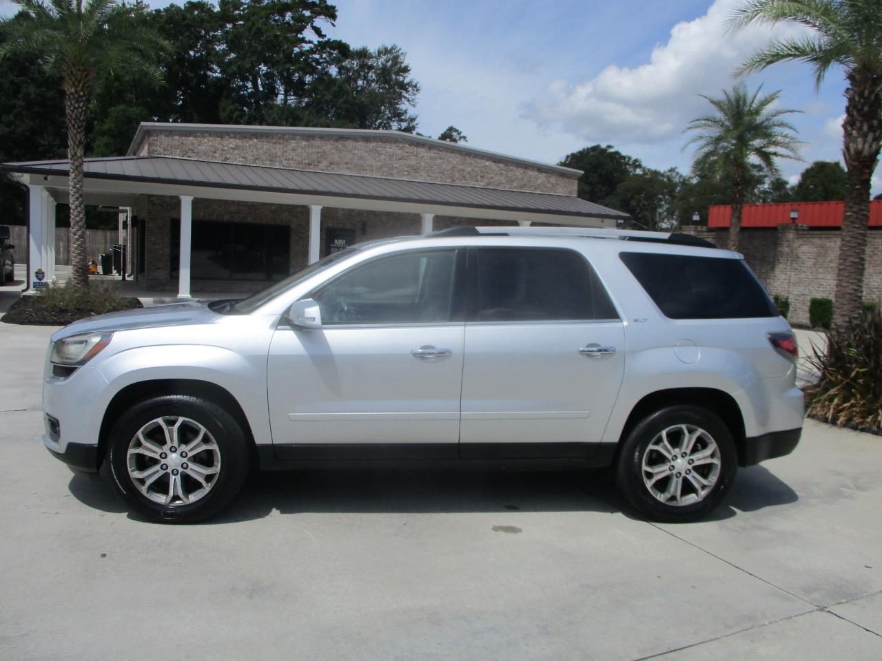 GMC Acadia FWD 4dr SLT w/SLT-2 2015