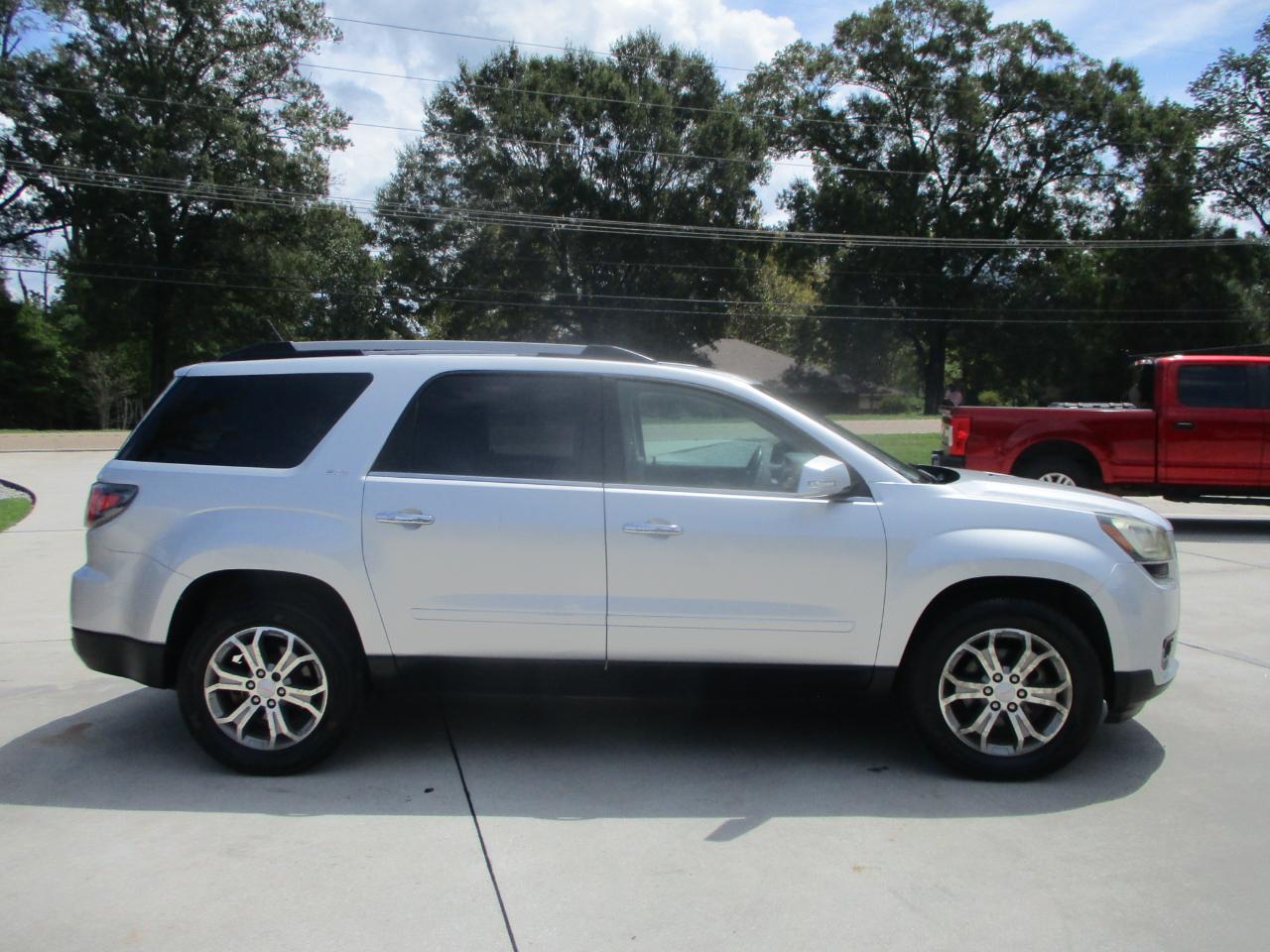 GMC Acadia FWD 4dr SLT w/SLT-2 2015