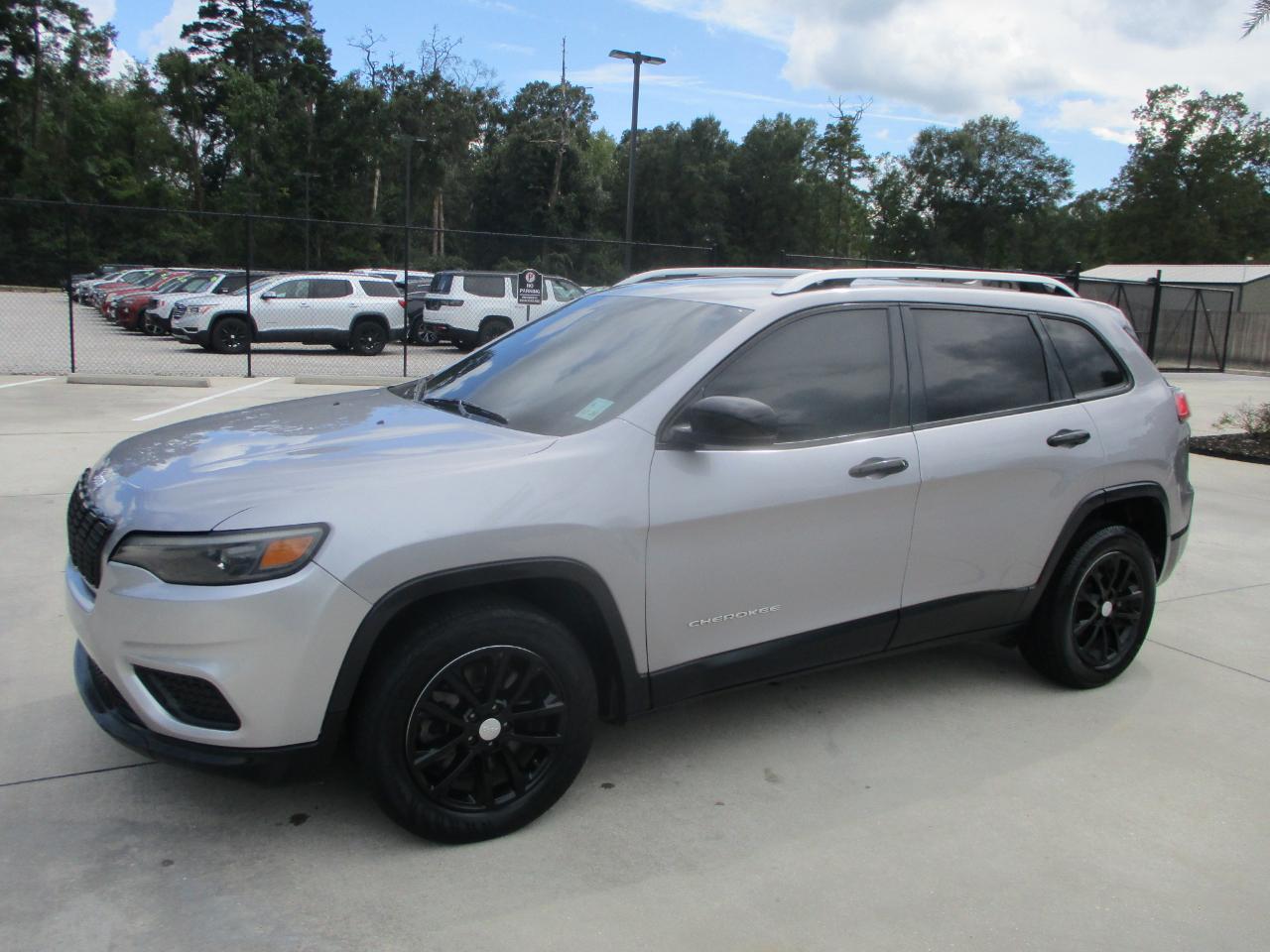 Jeep Cherokee Latitude FWD 2021