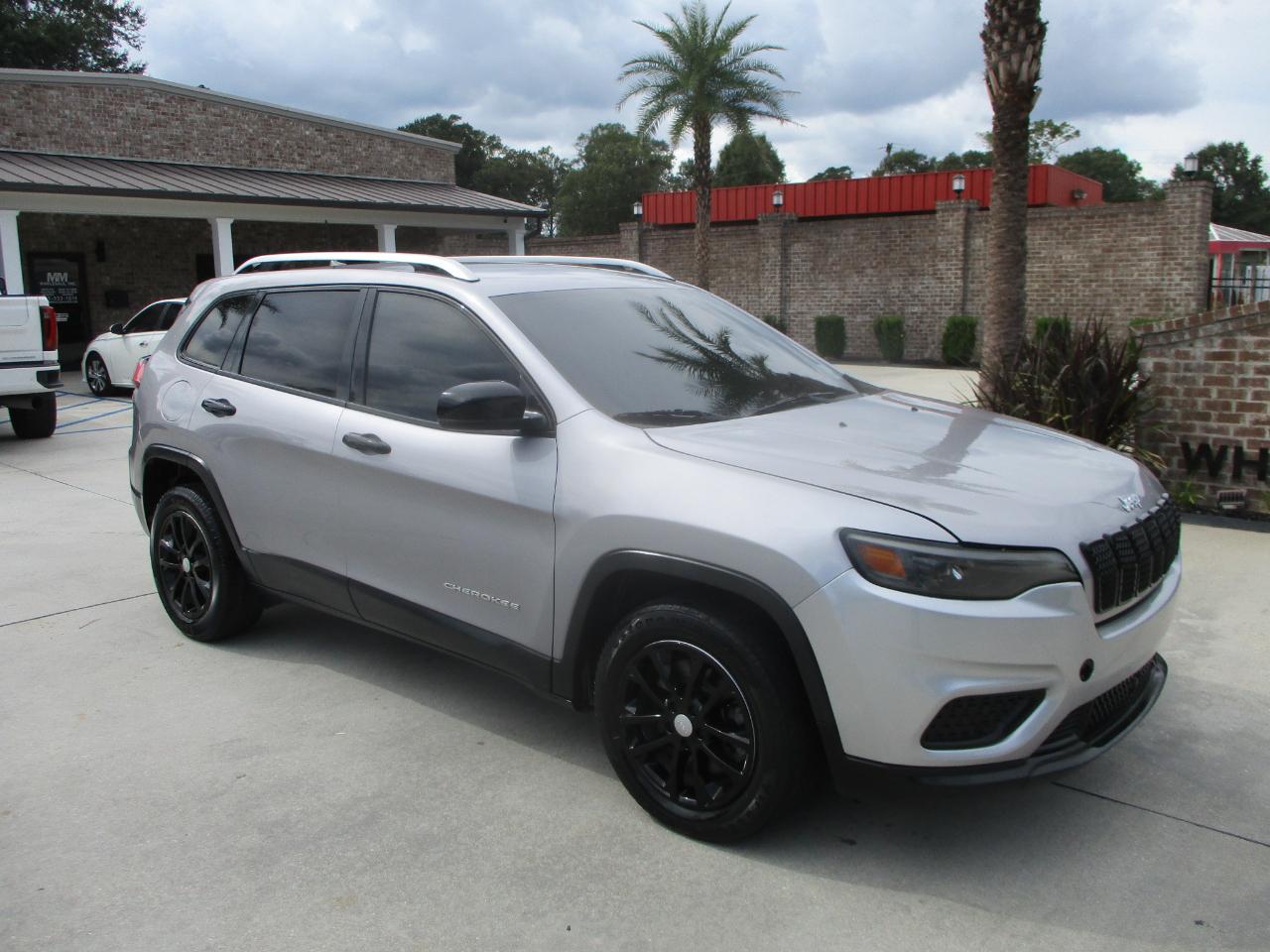 Jeep Cherokee Latitude FWD 2021