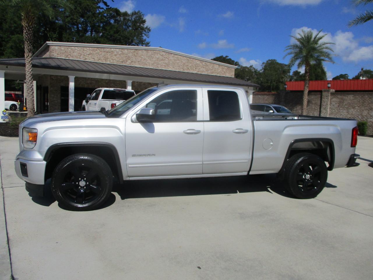 GMC Sierra 1500 4WD Double Cab 143.5" 2015