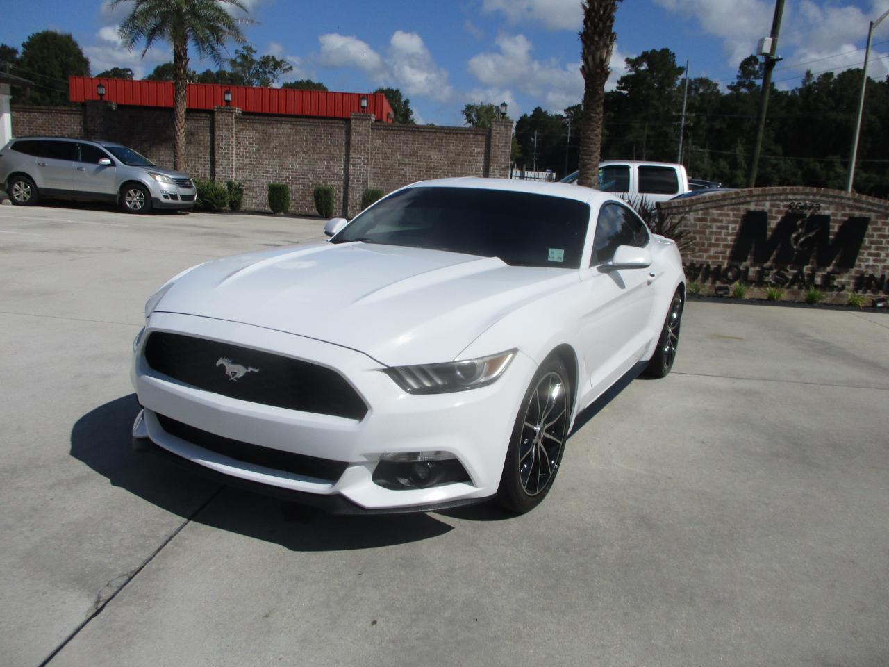 Ford Mustang EcoBoost Fastback 2017