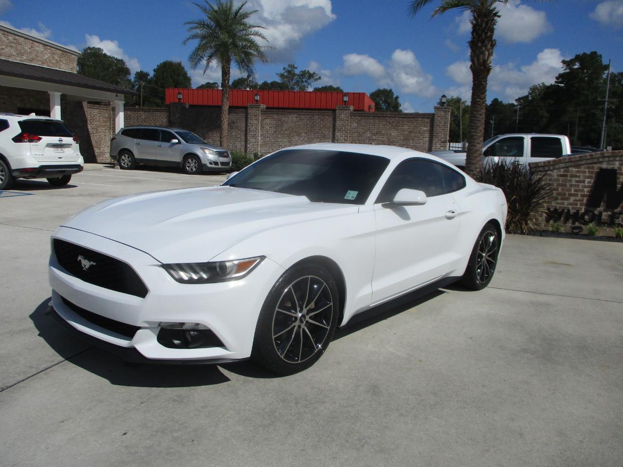 Ford Mustang EcoBoost Fastback 2017