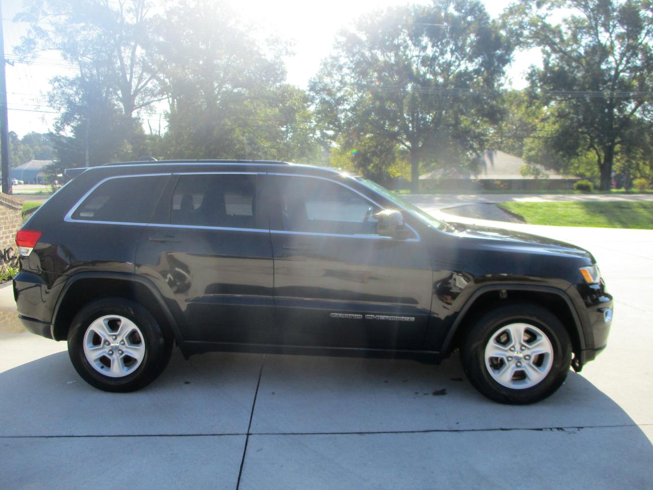 Jeep Grand Cherokee Laredo 4x2 2017