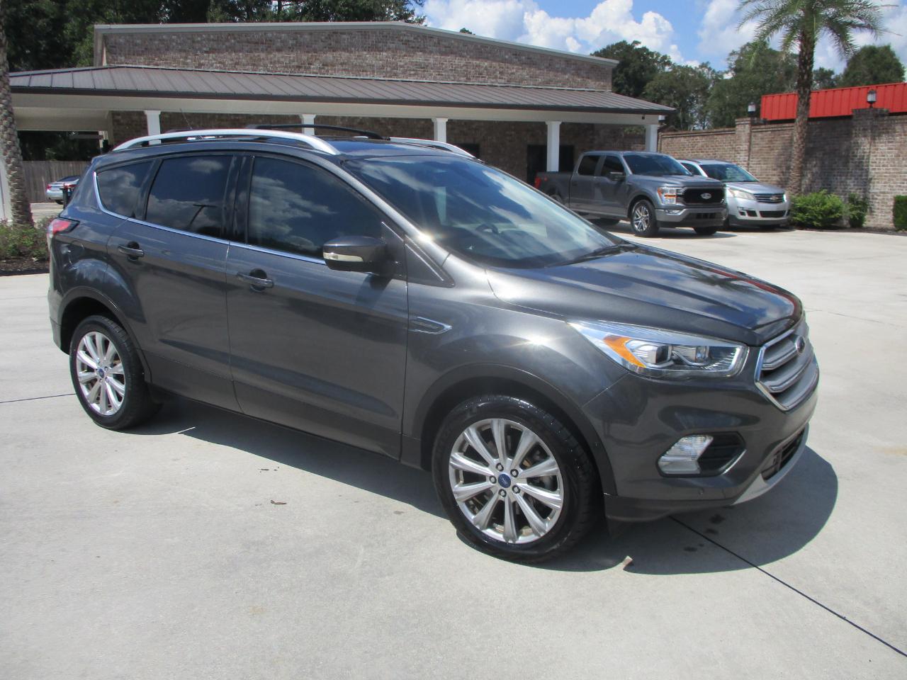 Ford Escape Titanium 4WD 2018