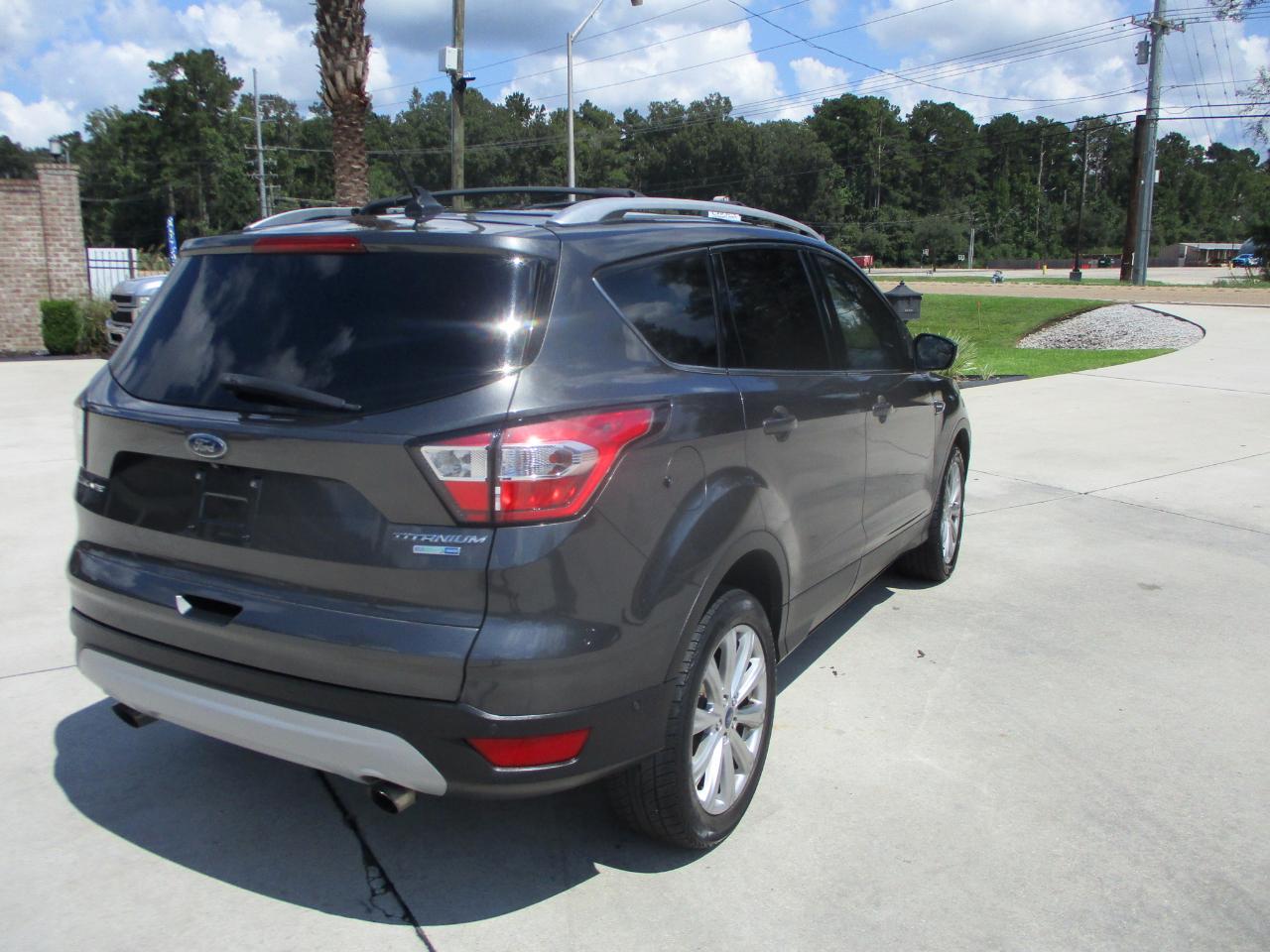 Ford Escape Titanium 4WD 2018