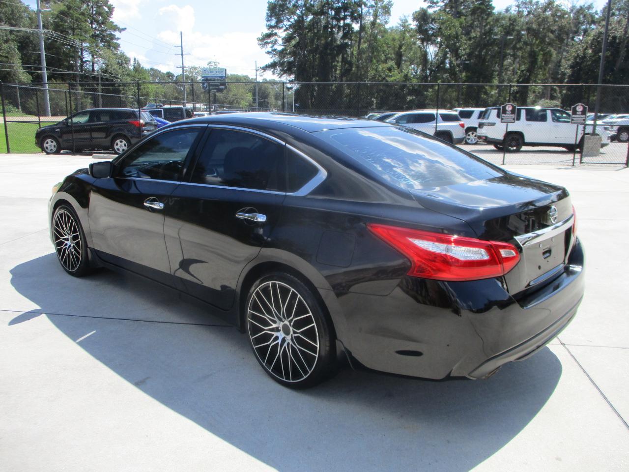 Nissan Altima 2017.5 2.5 S Sedan 2017