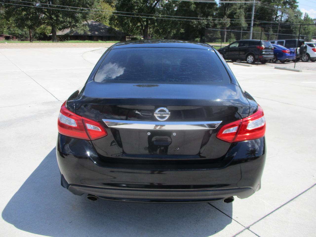 Nissan Altima 2017.5 2.5 S Sedan 2017
